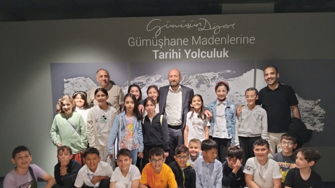 4E Sınıfının Dijital Maden Müzesi ve Kral Pestil Köme Tesisleri Ziyareti